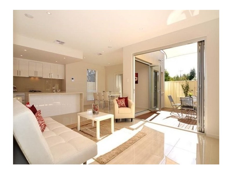 24 Everard Avenue, Keswick SA 5035