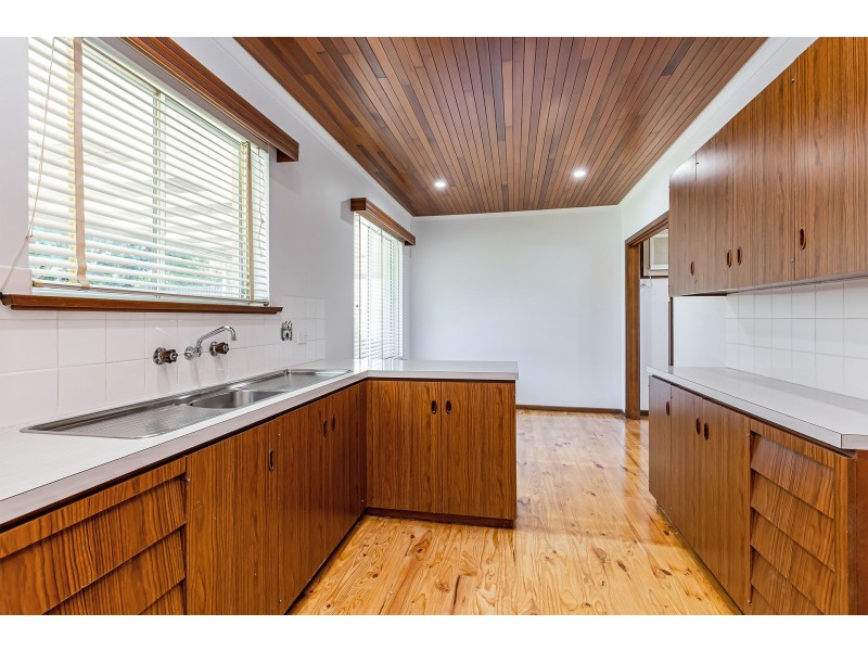 6 Armbuster Street, Hope Valley SA 5090