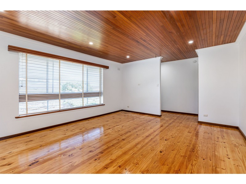 6 Armbuster Street, Hope Forest SA 5172