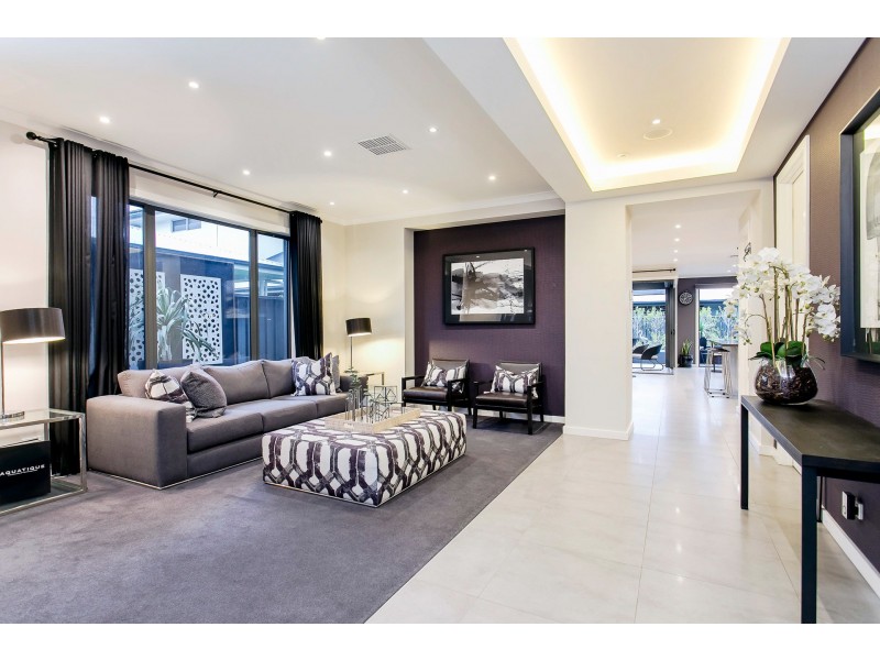 3 Stallion Drive, St Clair SA 5280