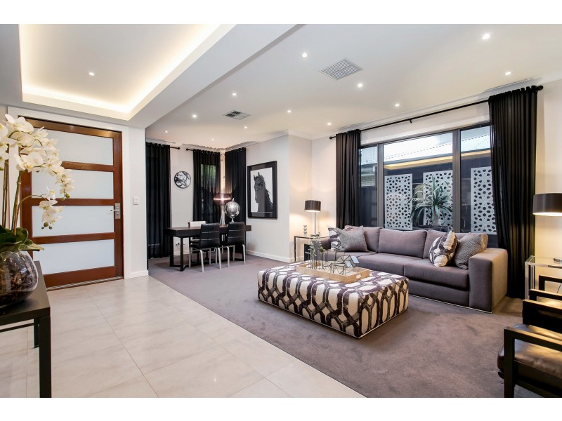 3 Stallion Drive, St Clair SA 5280