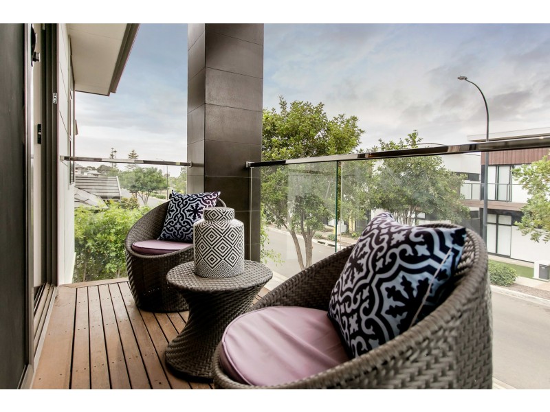 3 Stallion Drive, St Clair SA 5280