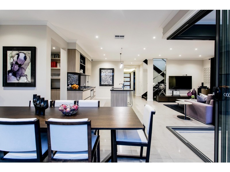 3 Stallion Drive, St Clair SA 5280