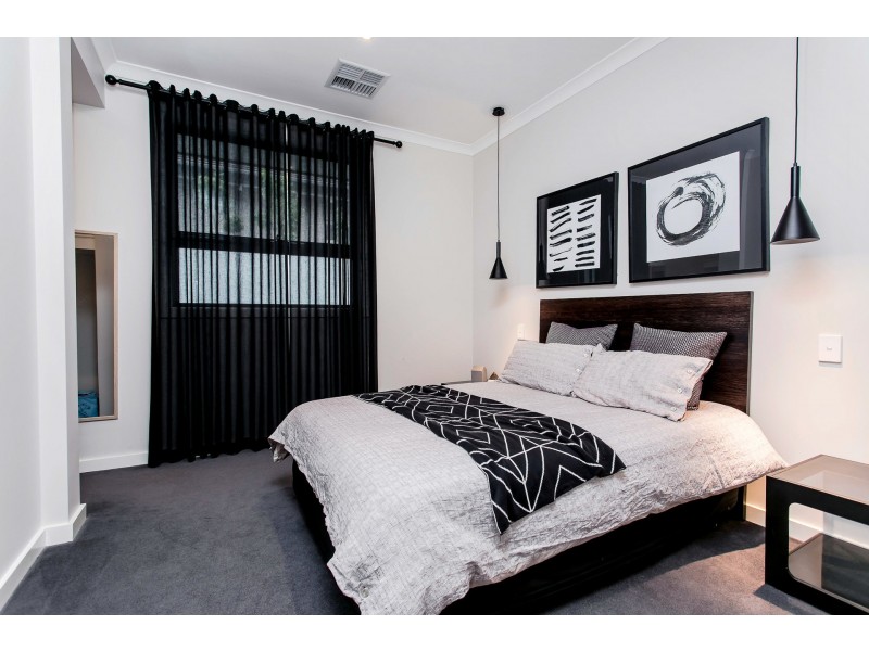 3 Stallion Drive, St Clair SA 5280