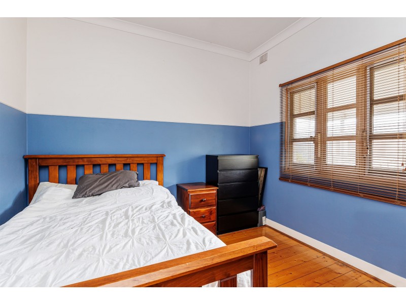 1 Fifth Avenue, Seaton SA 5023