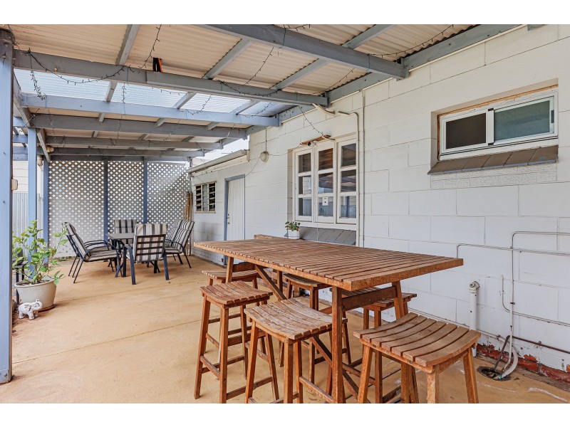 1 Fifth Avenue, Seaton SA 5023