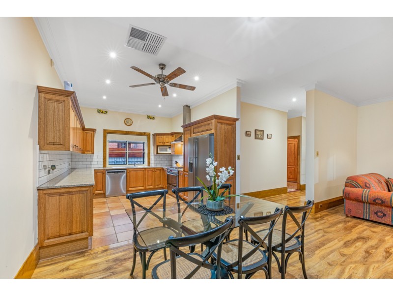 137 William Street, Beverley SA 5009