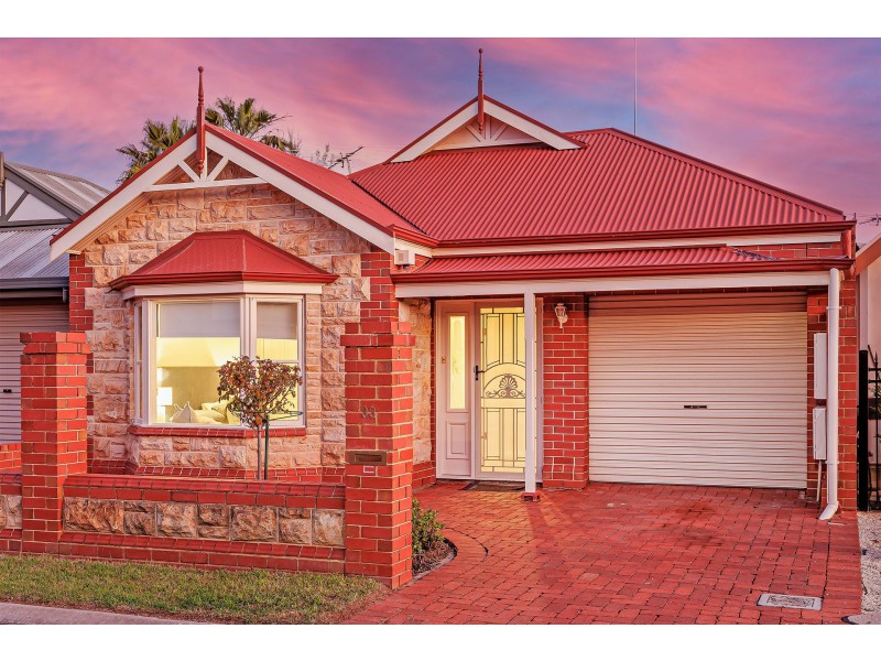 33 Hansen Circuit, Renown Park SA 5008