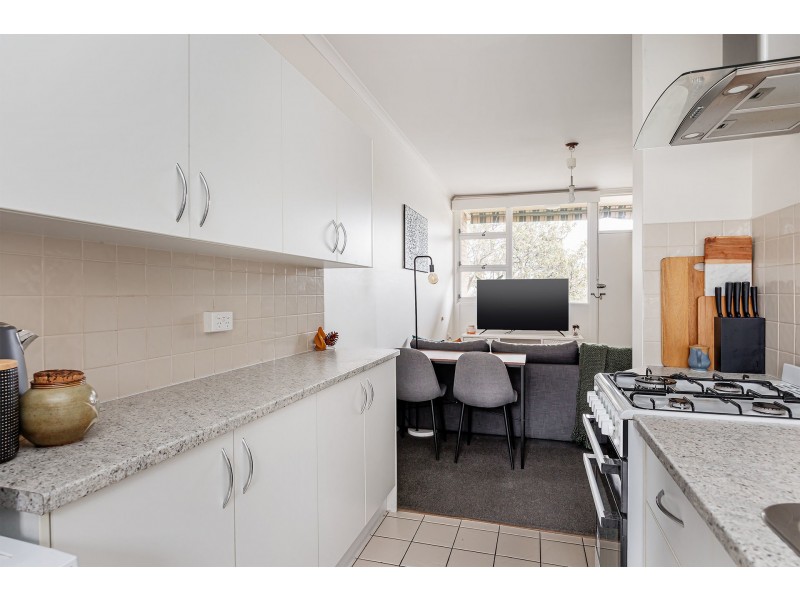 8/25 Godfrey Terrace, Leabrook SA 5068