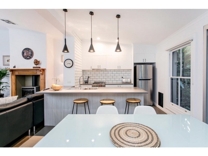 102 West Street, Brompton SA 5007