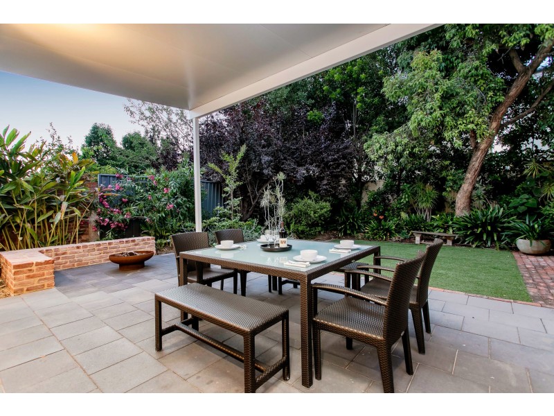 102 West Street, Brompton SA 5007