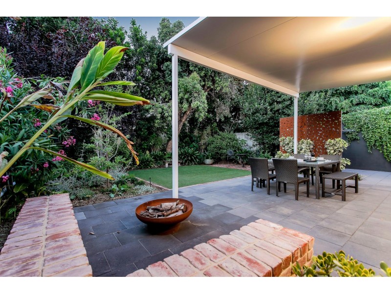 102 West Street, Brompton SA 5007