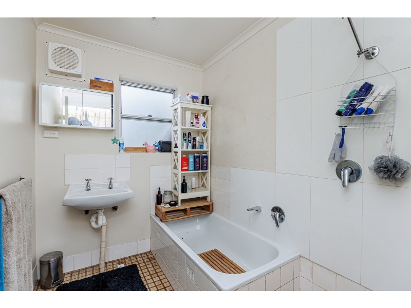 8a West Street, Hindmarsh SA 5007