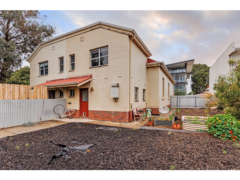 8 West Street, Hindmarsh SA 5007