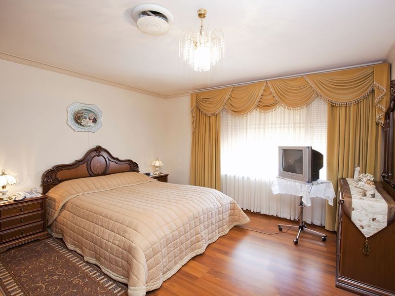 10 Toledo Court, Gulfview Heights SA 5096