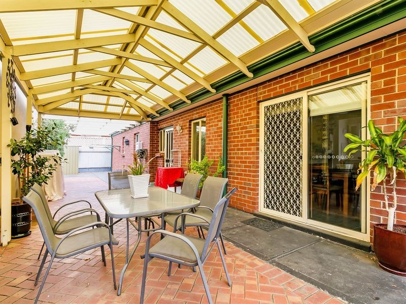 11 Mallen Street, Hilton SA 5033