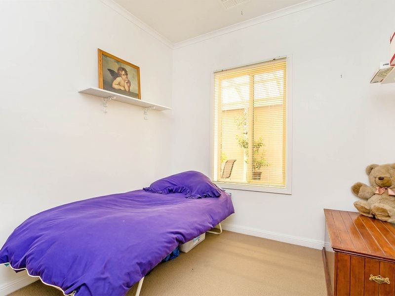 11 Mallen Street, Hilton SA 5033