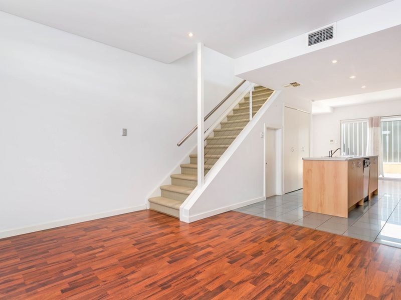 19 Vinrace Street, Adelaide SA 5000