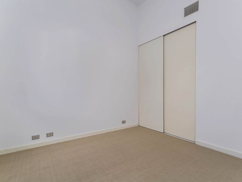 19 Vinrace Street, Adelaide SA 5000