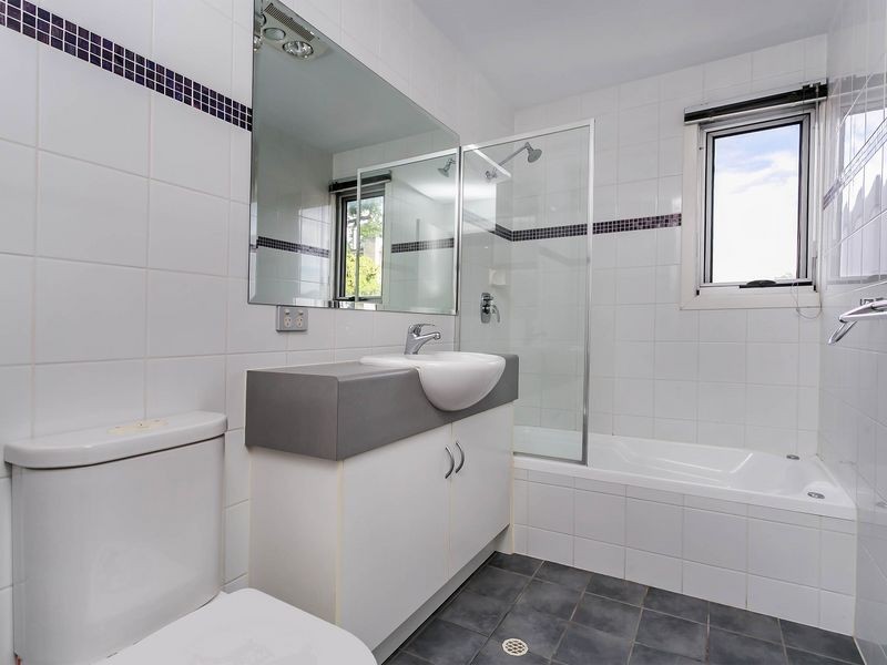 19 Vinrace Street, Adelaide SA 5000