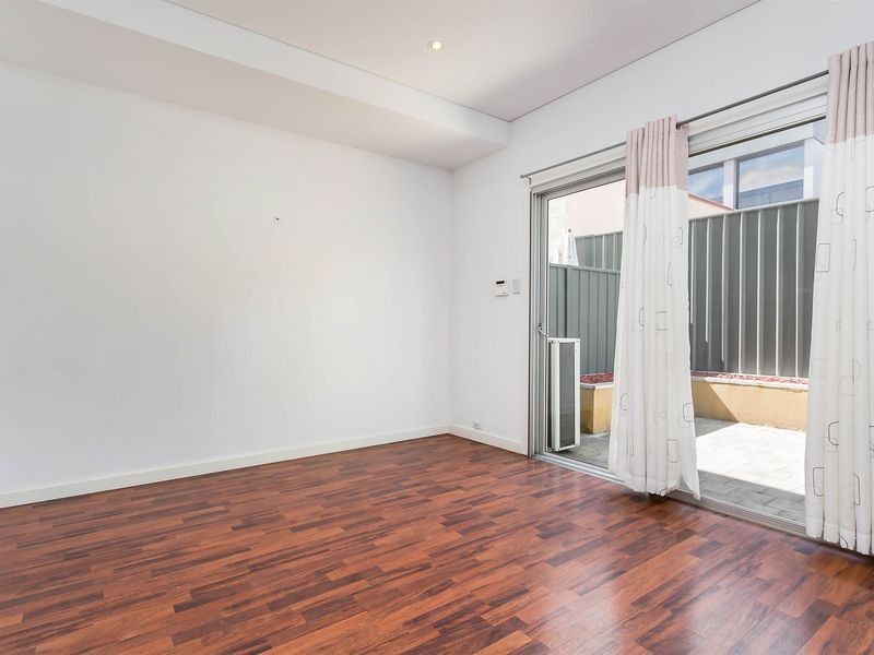 19 Vinrace Street, Adelaide SA 5000