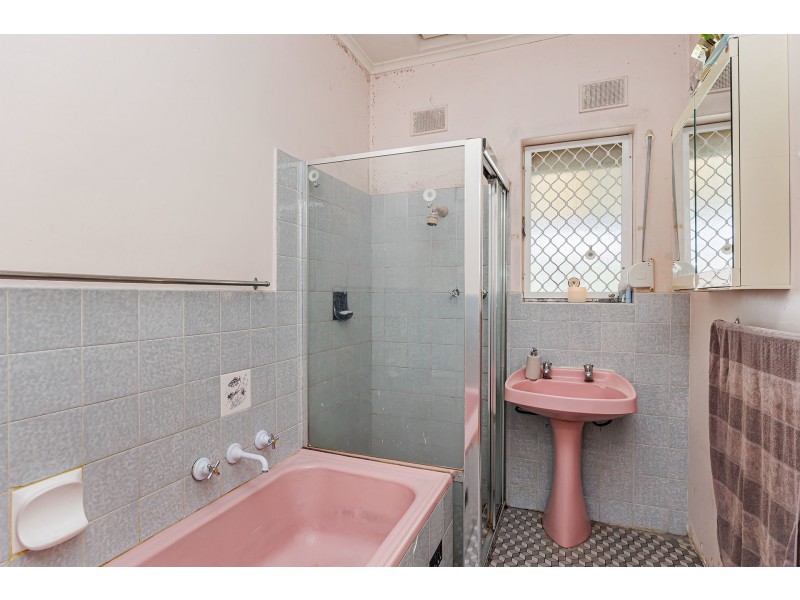 6 Lindley Street, Pooraka SA 5095