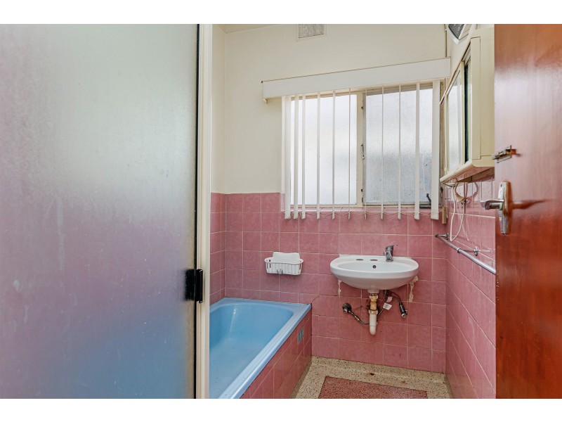 5 Calthorpe Terrace, Ottoway SA 5013