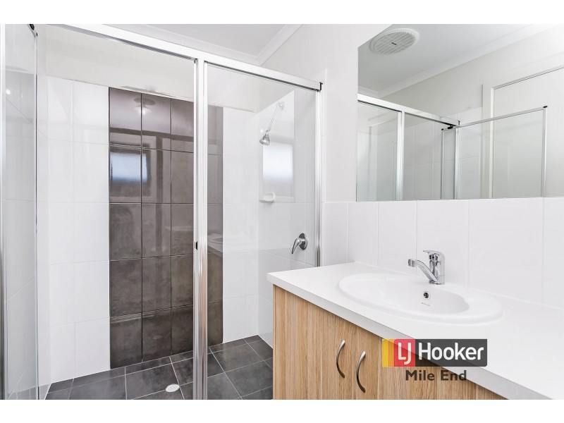 2 Rawlings Circuit, Evanston SA 5116