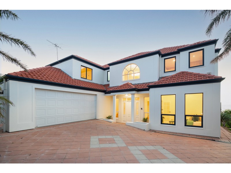 6 Albatross Walk, Hallett Cove SA 5158