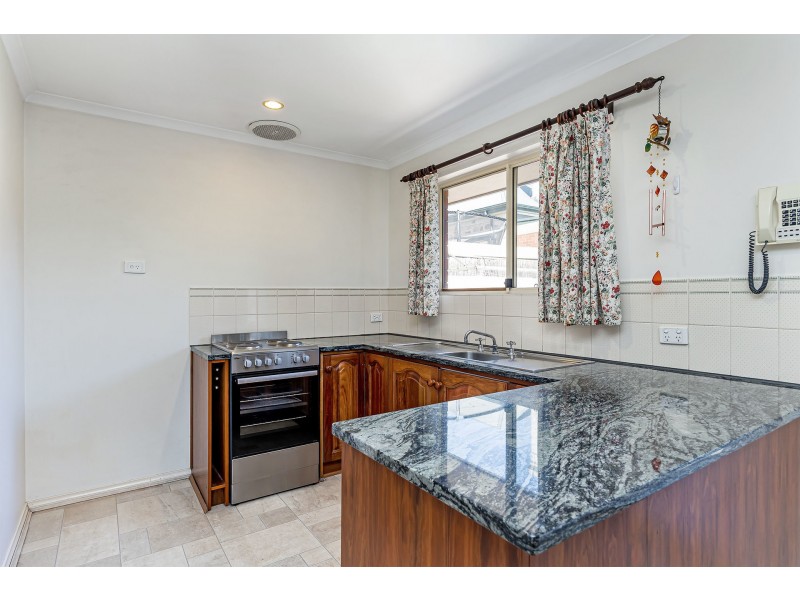 1/24 Angas Street, Alberton SA 5014