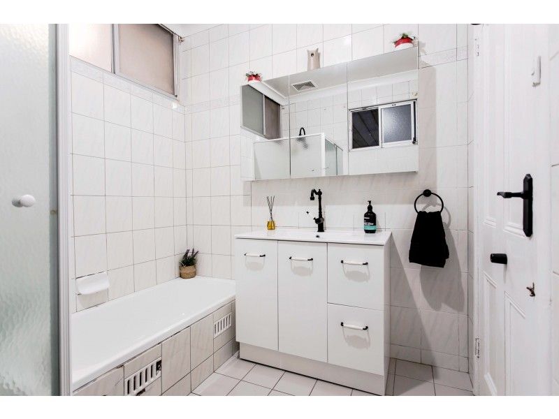 56 Hughes Street, Mile End SA 5031