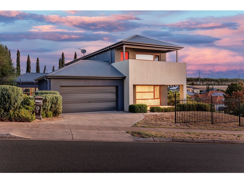 2 Evergreen Parade, Flagstaff Hill SA 5159