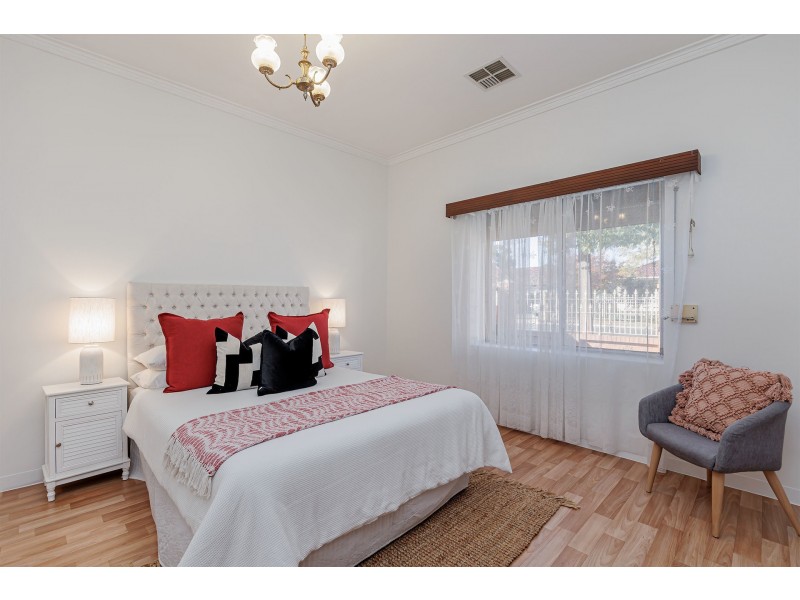 31 Clifford Street, Torrensville SA 5031