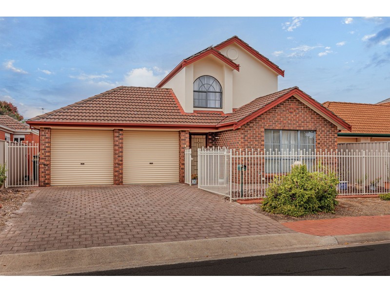 15 St James Boulevard, Brompton SA 5007