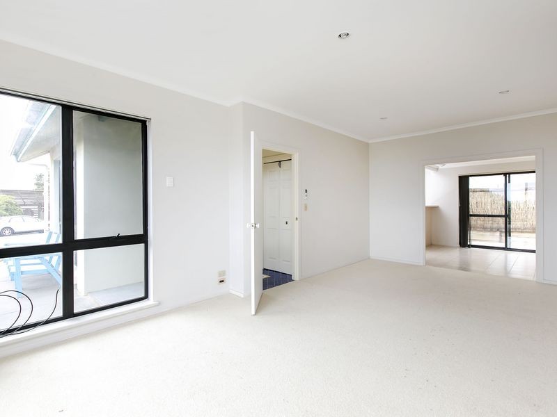 1/58 Esplanade, Christies Beach SA 5165