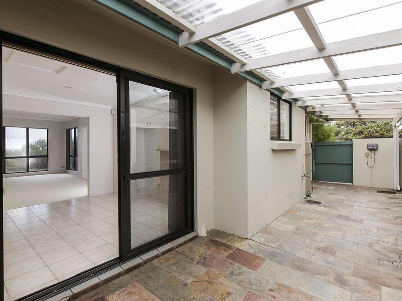 1/58 Esplanade, Christies Beach SA 5165