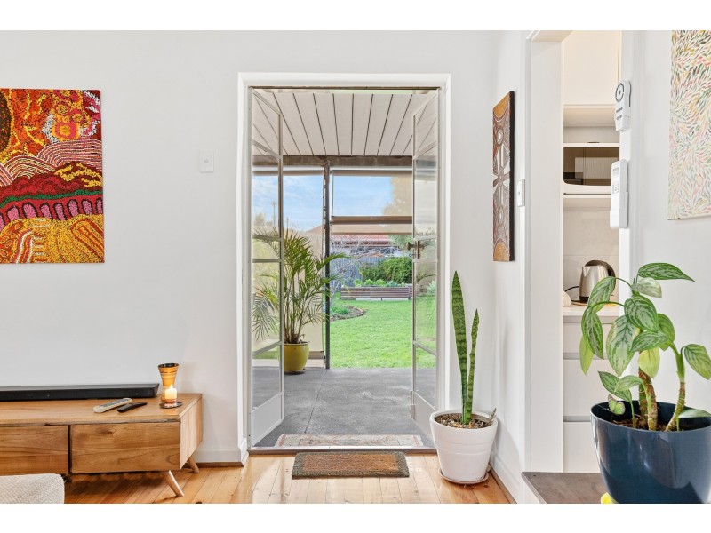 48 Gladstone Road, Mansfield Park SA 5012