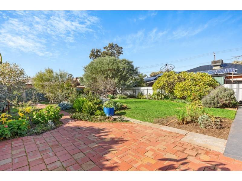 48 Gladstone Road, Mansfield Park SA 5012