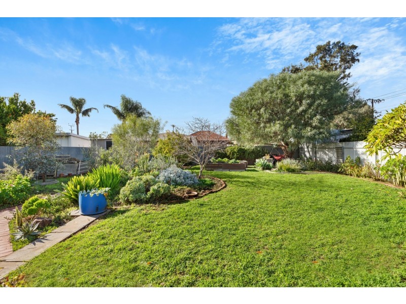 48 Gladstone Road, Mansfield Park SA 5012