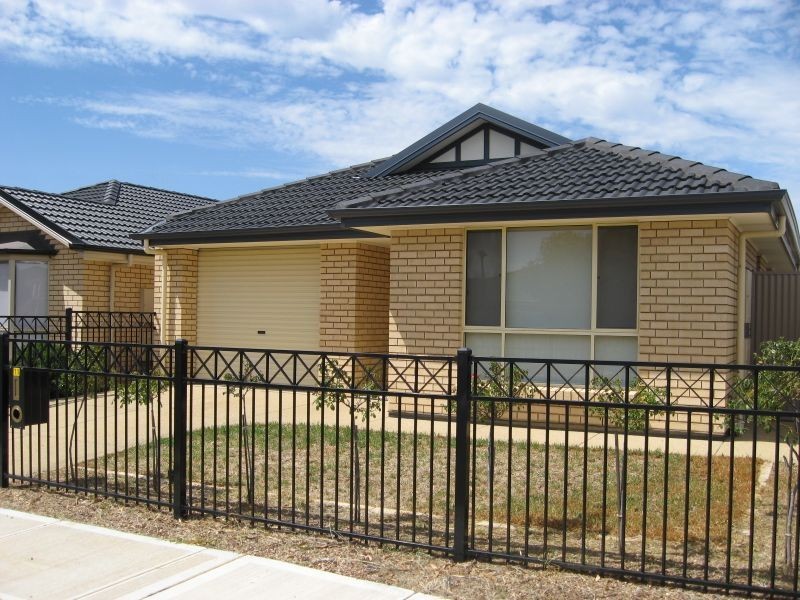 11 Yellow Gum Avenue, Athol Park SA 5012