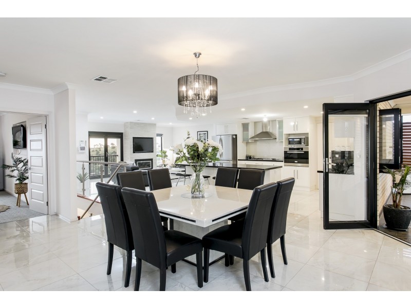 9 Unity Drive, Sheidow Park SA 5158