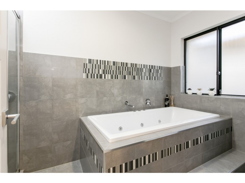 9 Unity Drive, Sheidow Park SA 5158