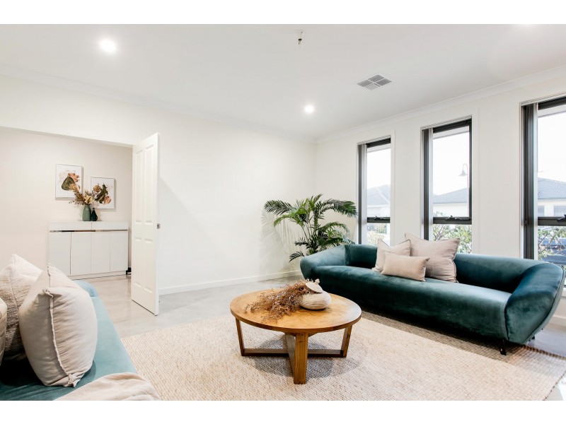 31 Moss Street, Parafield Gardens SA 5107