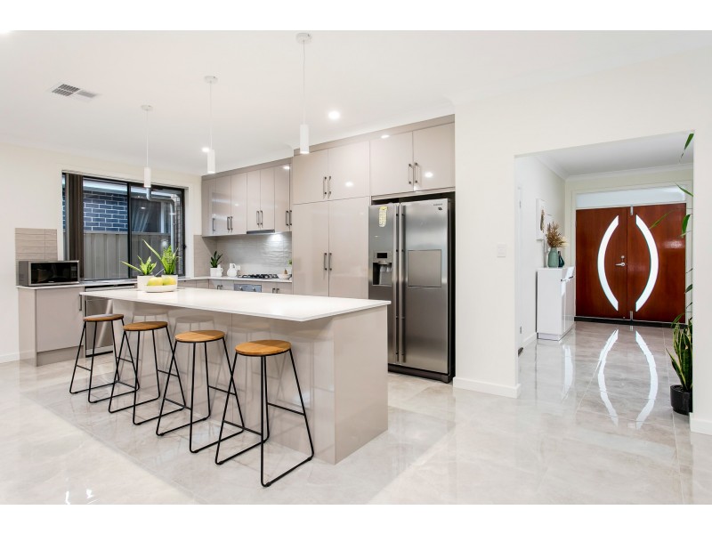 31 Moss Street, Parafield Gardens SA 5107