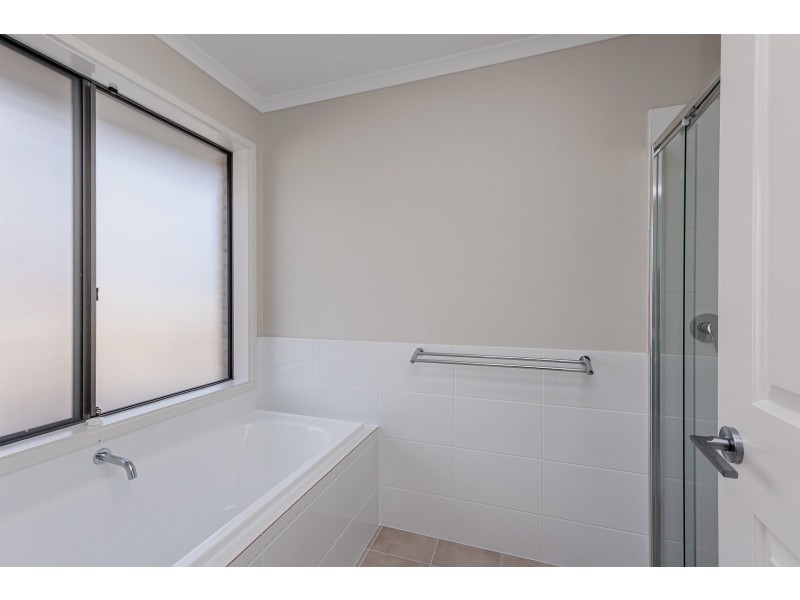 44 Oceanic Circuit, North Haven SA 5018