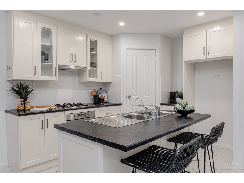 24 Harkness Court, Brompton SA 5007