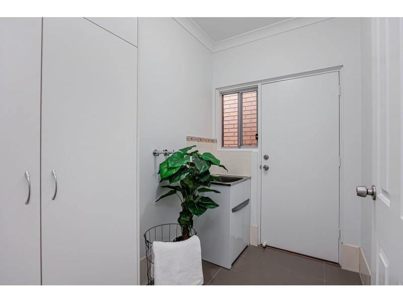 24 Harkness Court, Brompton SA 5007