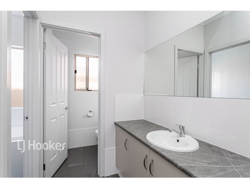 10 Sylvia Street, Blair Athol SA 5084