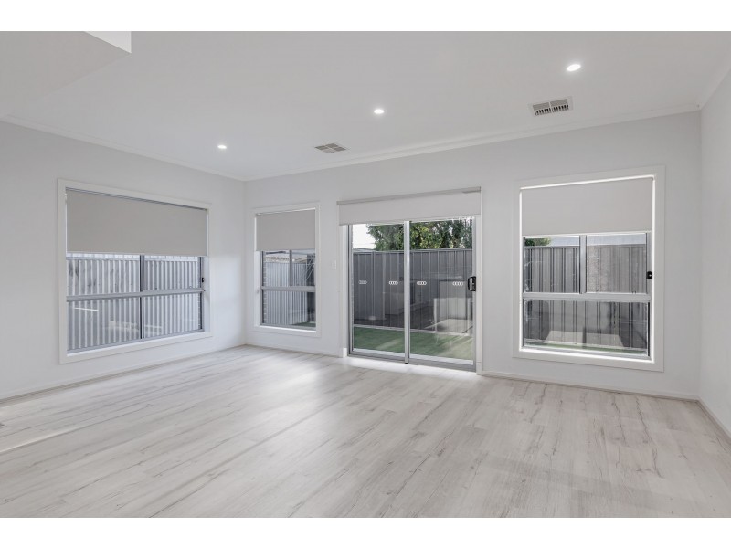 2/136 Torrens Road, Renown Park SA 5008