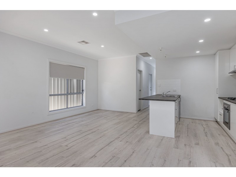 2/136 Torrens Road, Renown Park SA 5008